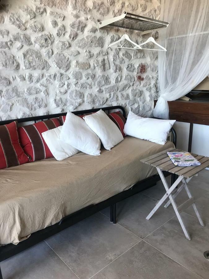 Le Cabanon Bleu Sur La Plage Marseille Kültér fotó